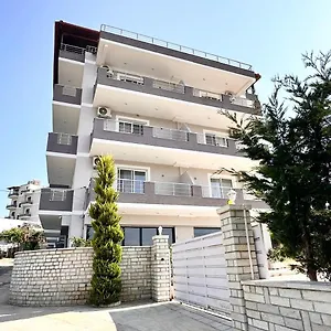  Hotel Golden Berden Boutique